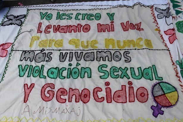 "Yo les creo y levanto mi voz para que nunca más vivamos Violación Sexual y Genocidio" 