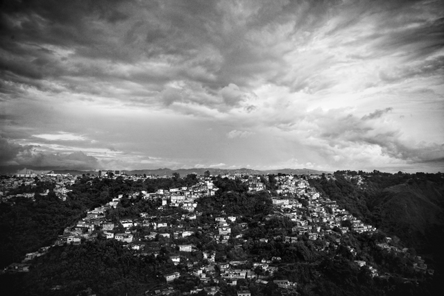 El Incienso, en la zona 3, es una de las primeras comunidades de la ciudad de Guatemala en las que se asentó la Mara Salvatrucha. Aún hoy está bajo el control de pandillas. Fotos: Pau Coll 